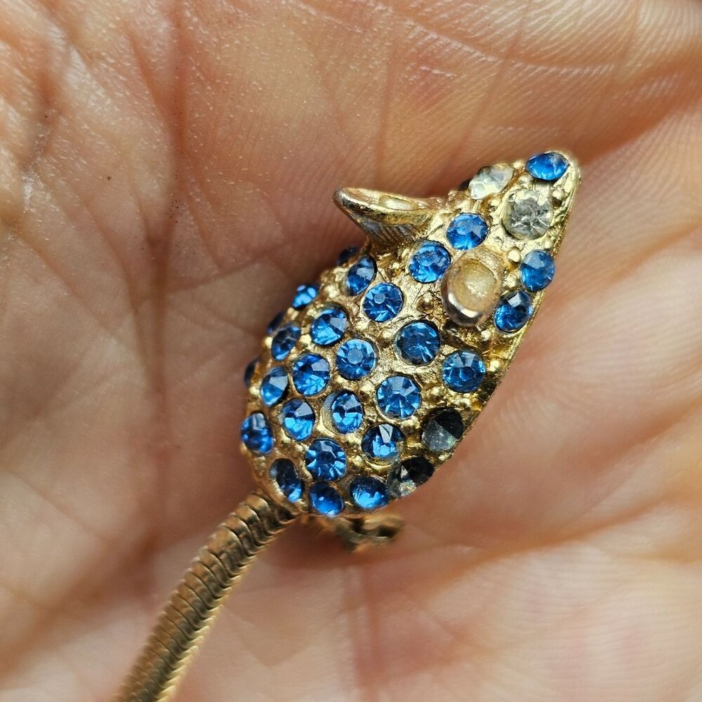 Mouse Pin Brooch Blue Rhinestones Tail Moves 2 in